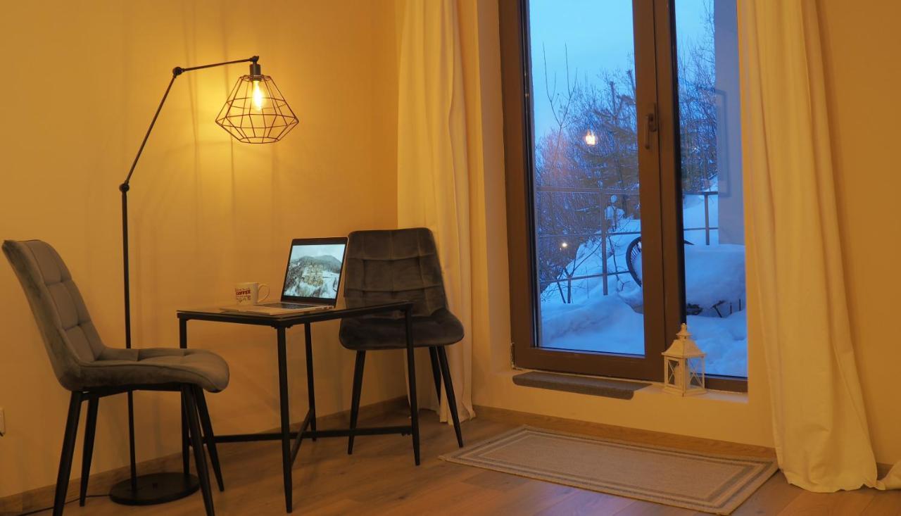 Seasons Sunrise Studio - Nature & View Braşov Extérieur photo